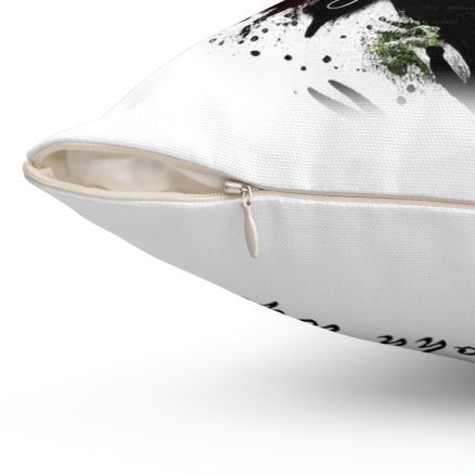John Wycliff Pillow - Image 3